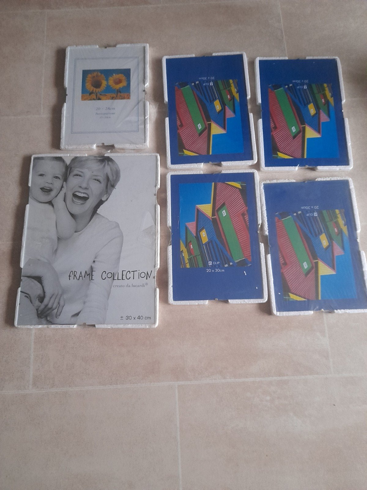 Diverse fotolijsten en clipframes - Nieuw, Kunststof, Nieuw, Ophalen of Verzenden, Fotolijst