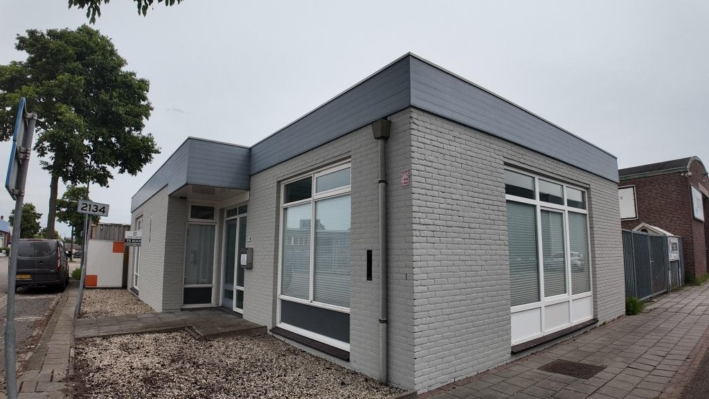 Kantoorruimte te huur aan de Groethofstraat 99 in Venlo, 100 m², Huur, Kantoorruimte