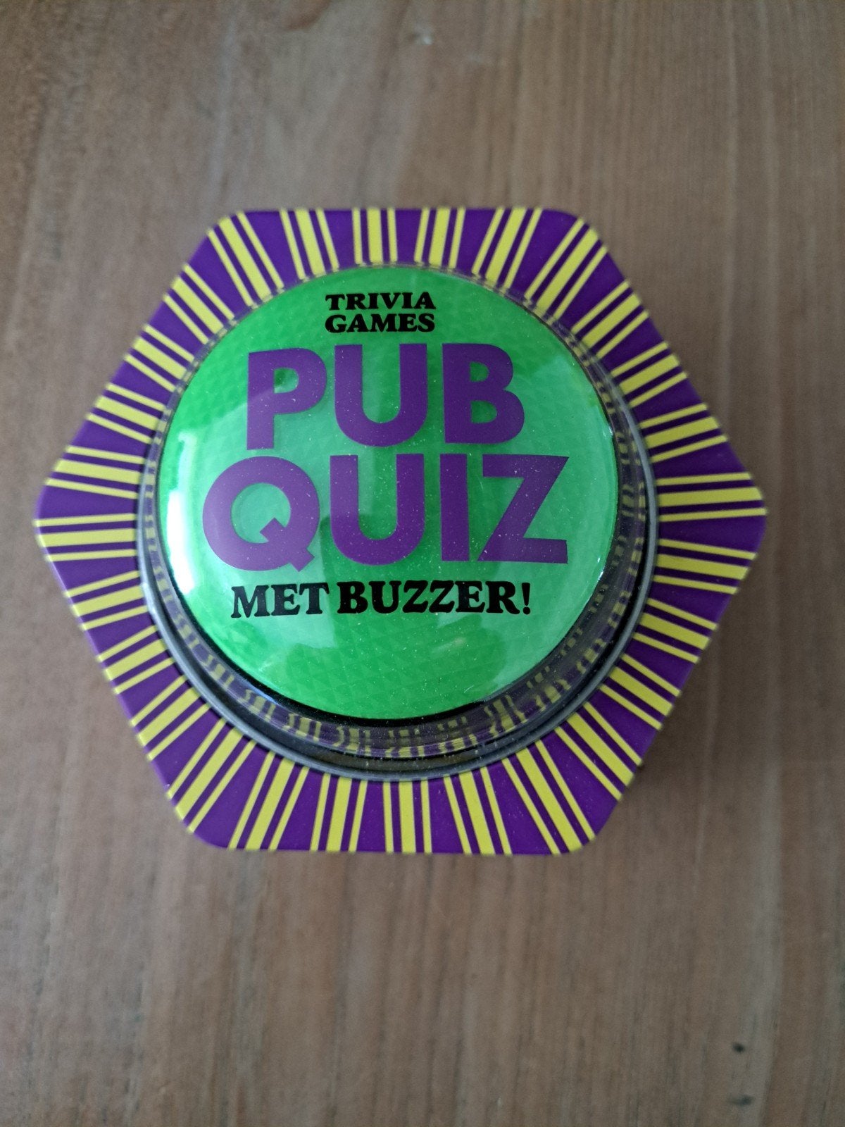 Trivia Games Pub Quiz met Buzzer - Quiz Night Edition, Vijf spelers of meer, Ophalen, Zo goed als nieuw, Image Books
