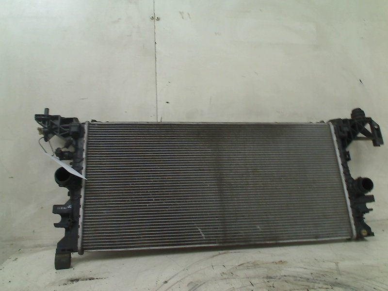Radiateur Opel Astra K Sports Tourer (2015-11/2019-08), Gebruikt, Bahnhofsplatz, Rüsselsheim am Main 65423, , Duitsland, Opel