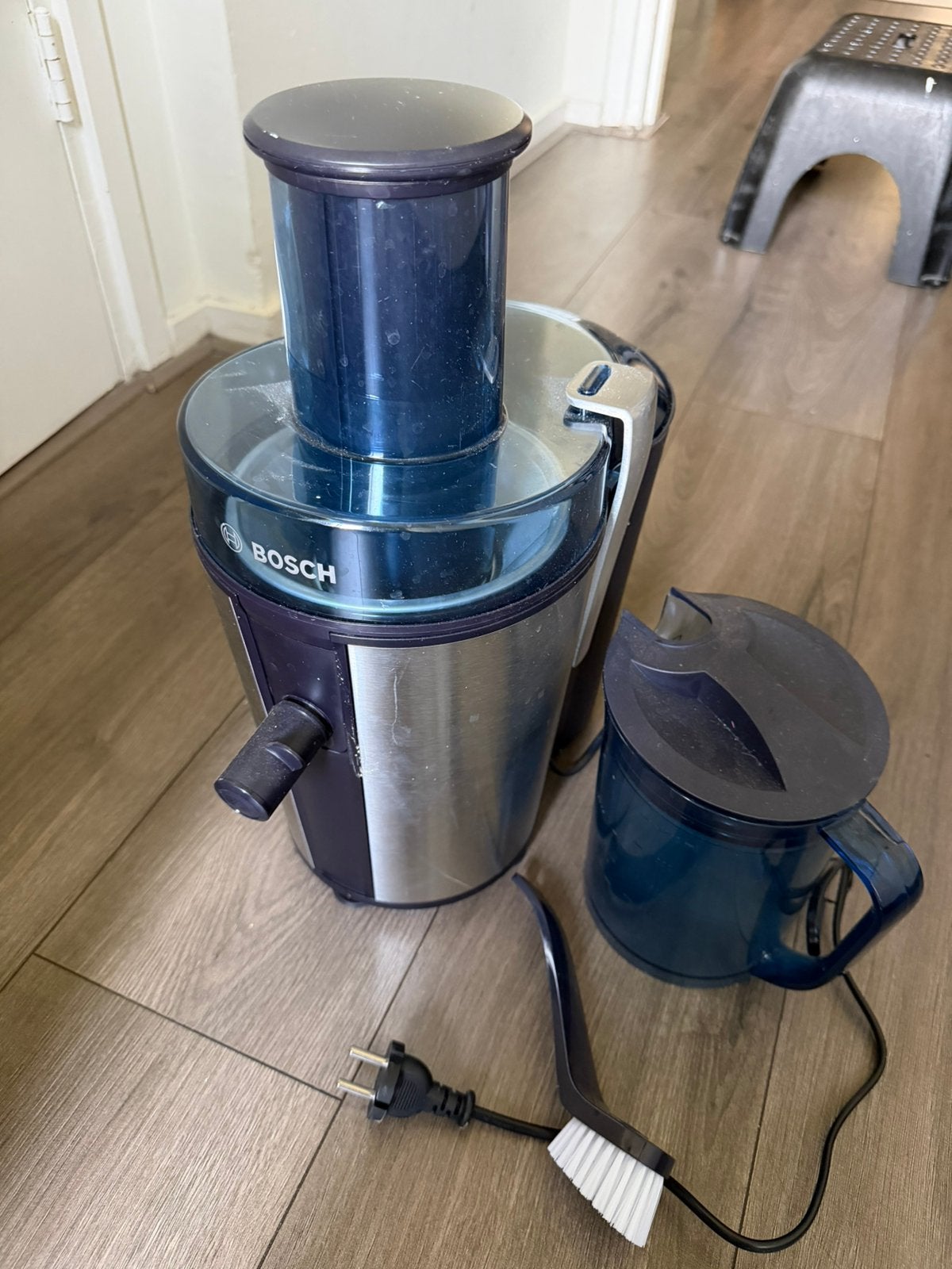 Bosch Sapcentrifuge - Krachtige Juicer voor Verse Sappen, Ophalen of Verzenden, Gebruikt, Elektrisch, Sapcentrifuge