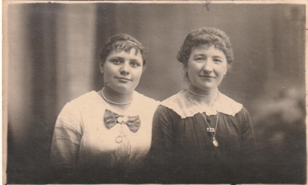 fotokaart  -  dames, Verzenden, Voor 1940
