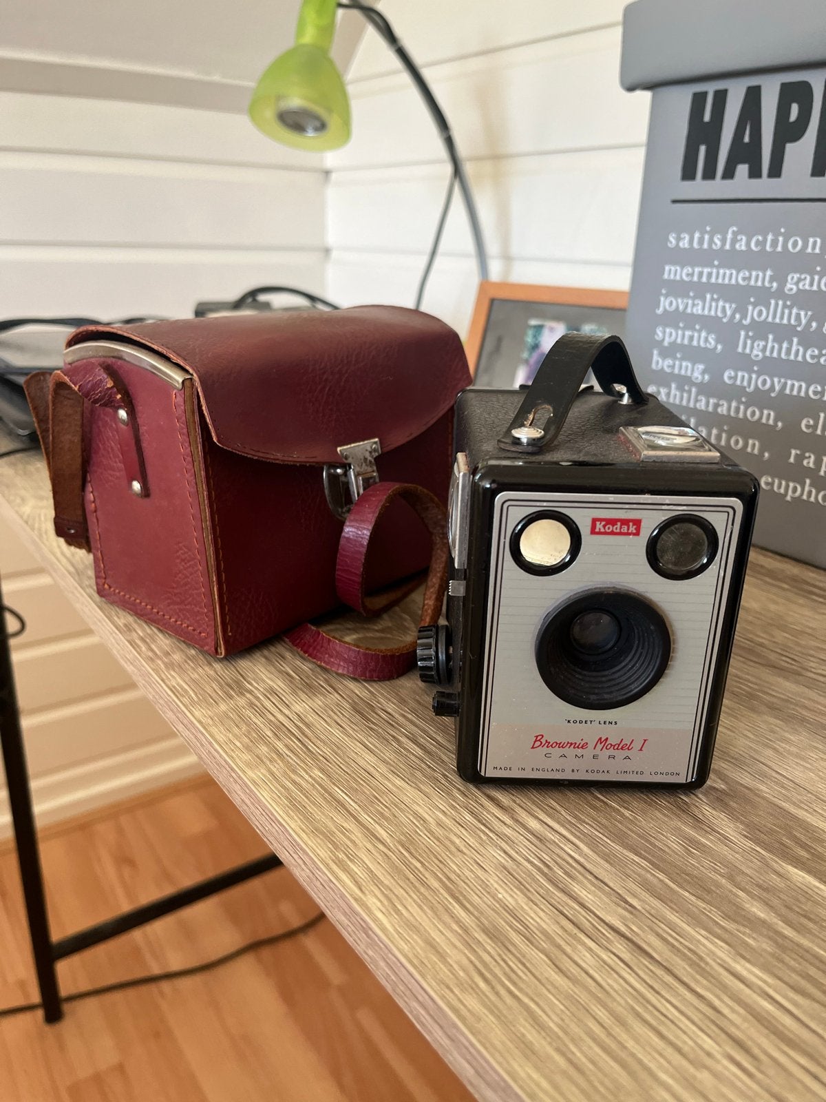 Vintage Kodak Brownie Model 1 Camera met Leren Tas, Ophalen of Verzenden, Gebruikt, Compact, Kodak