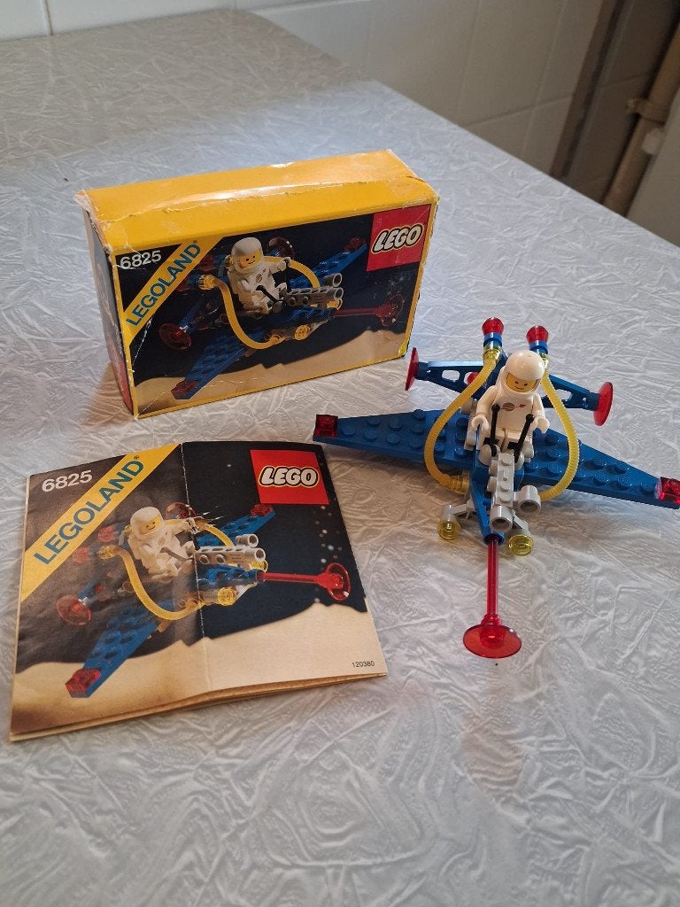 Lego classic space 6825 Cosmic Comet ruimtevaart met doosje, Gebruikt, Lego, Ophalen of Verzenden, LEGOLAND