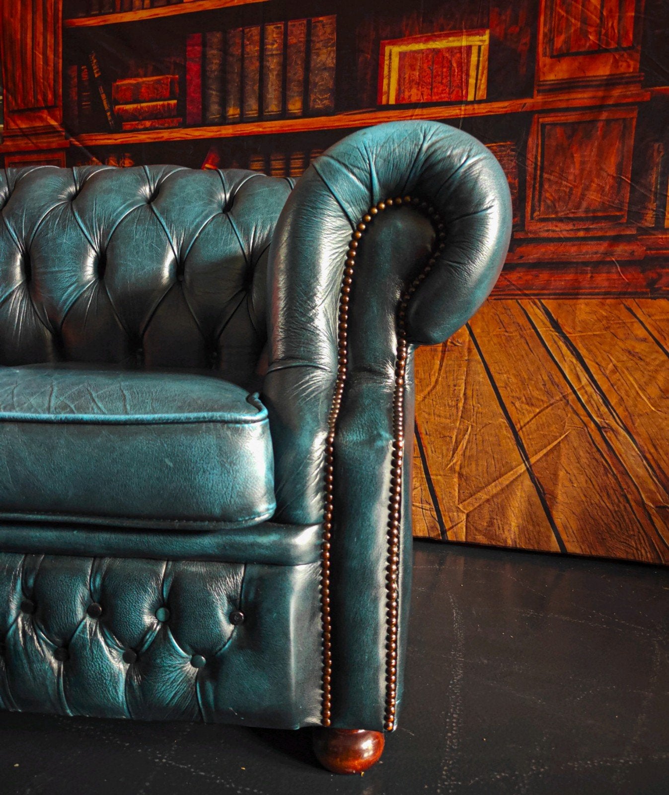 2-zits Chesterfield Bank • Antique Blue, Gebruikt, Bollenmarkt 14c Zwaagdijk Oost, Treasure, 150 tot 200 cm