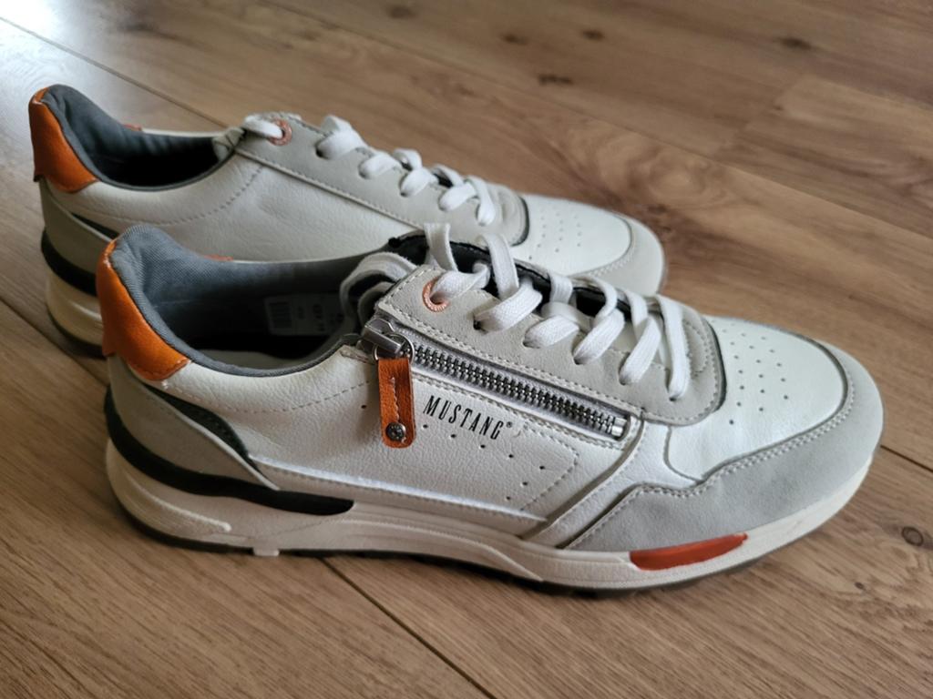 Mustang sneakers maat 43, Wit, Nieuw, Ophalen of Verzenden, Sneakers of Gympen