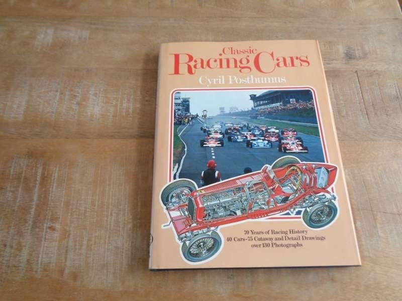 Classic Racing Cars - 70 Years of Racing History - Hardcover, Verzenden, Gelezen, Algemeen