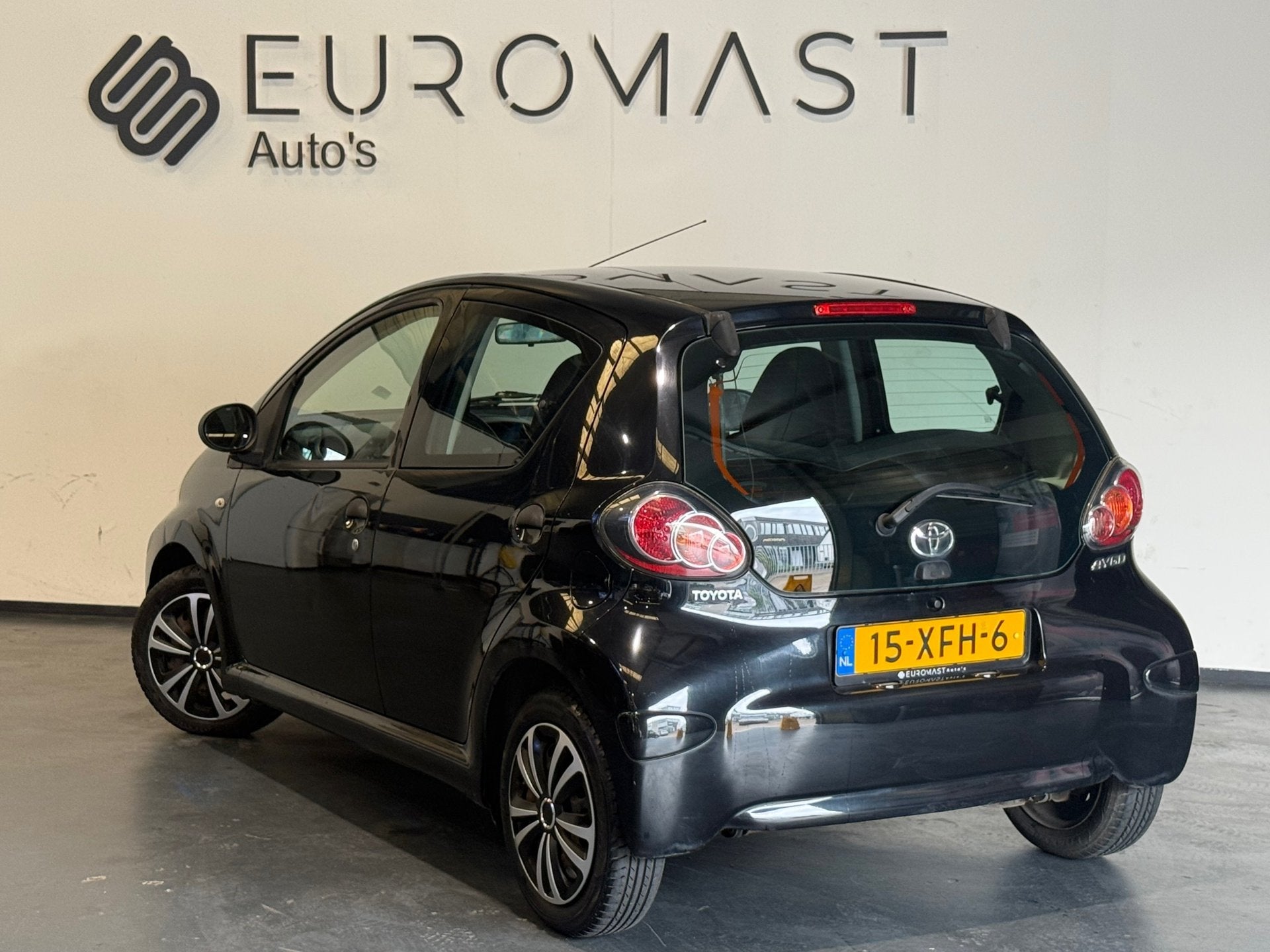 Foto 3 van Toyota Aygo GERESERVEERD!