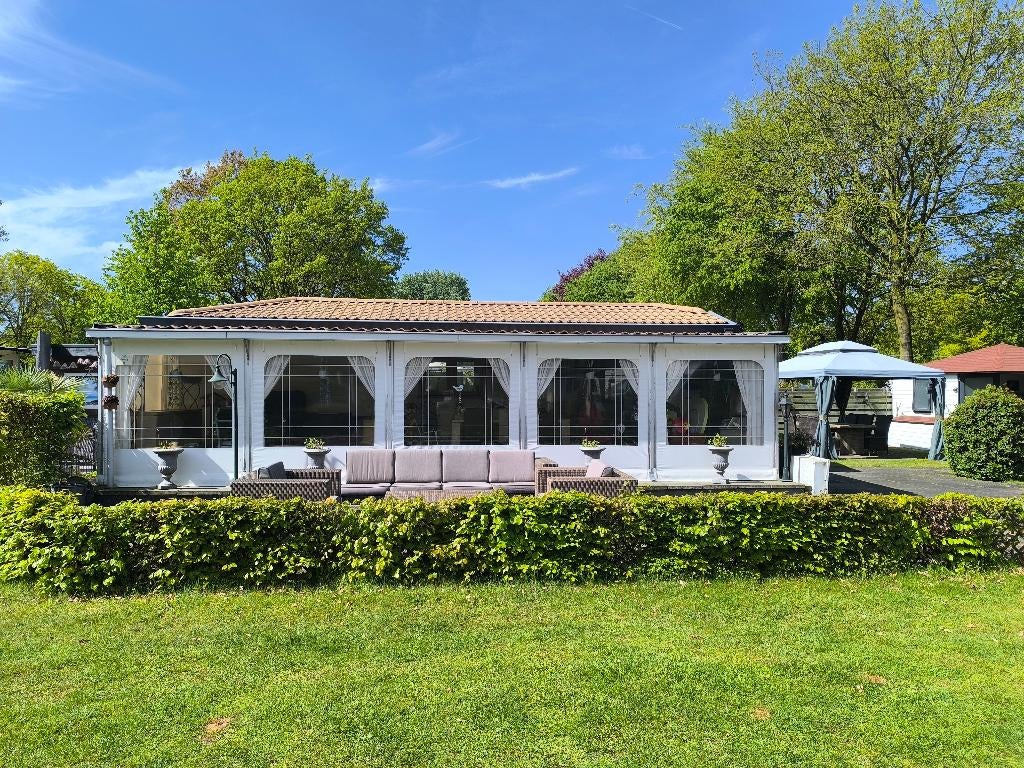 Uniek/Wintervast onderhoudsvrij L-Chalet de Bergen Wanroij, Tot en met 3