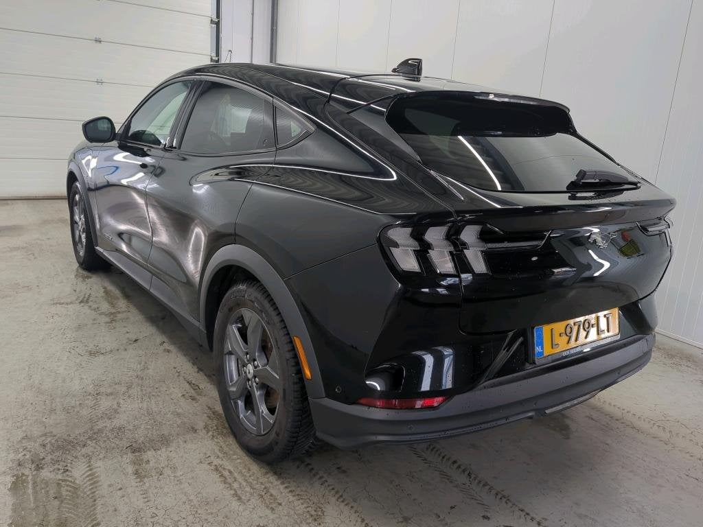 Ford Mustang Mach-E 75kWh 258pk RWD 94% Soh [ 360CAM+TECH PA, Auto's, Ford, Automaat, Gebruikt, 258 pk, Zwart