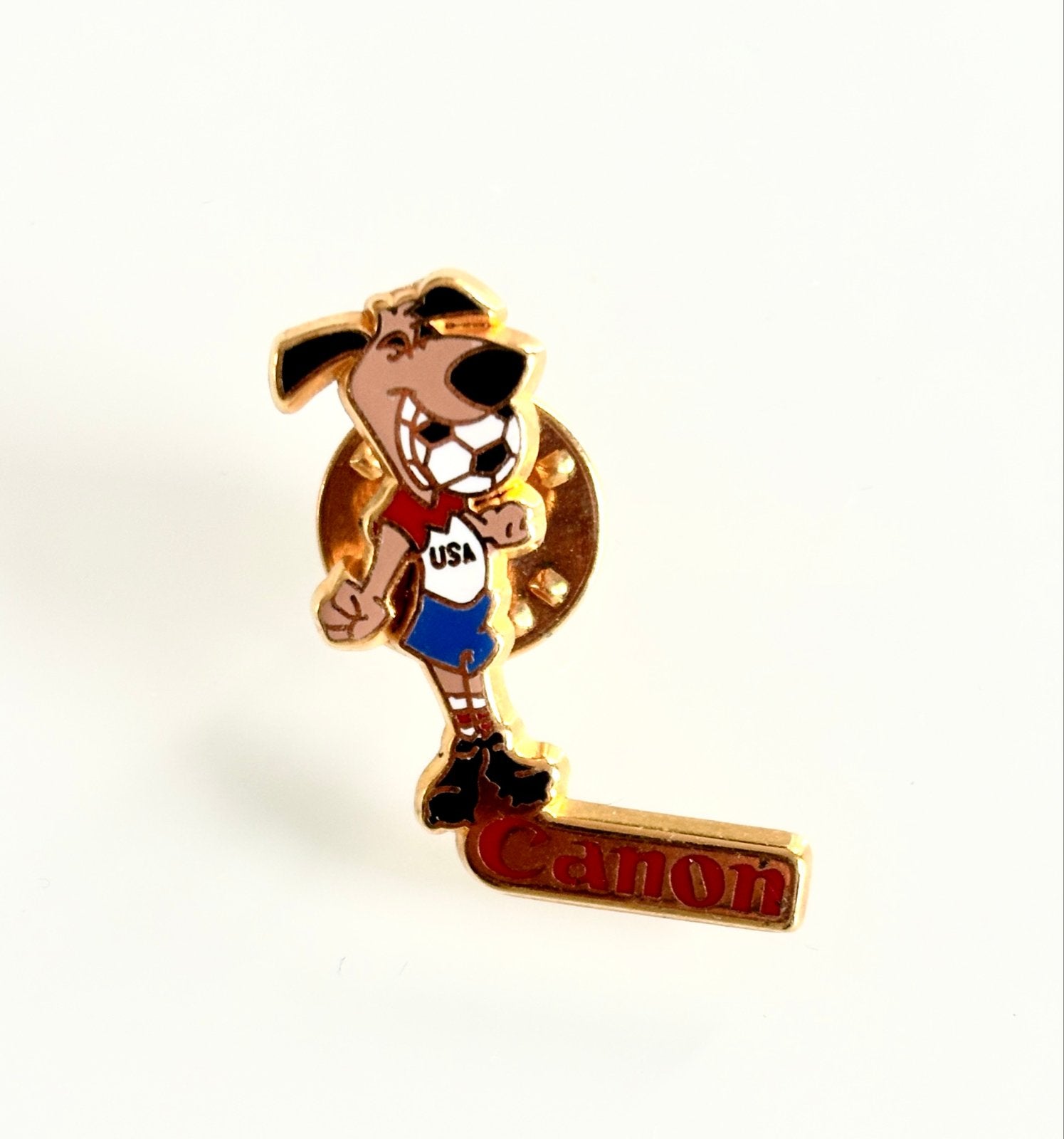 Vintage Canon USA Voetbal Hond Pin Speldje, Ophalen, Nieuw, Sport, Speldje of Pin