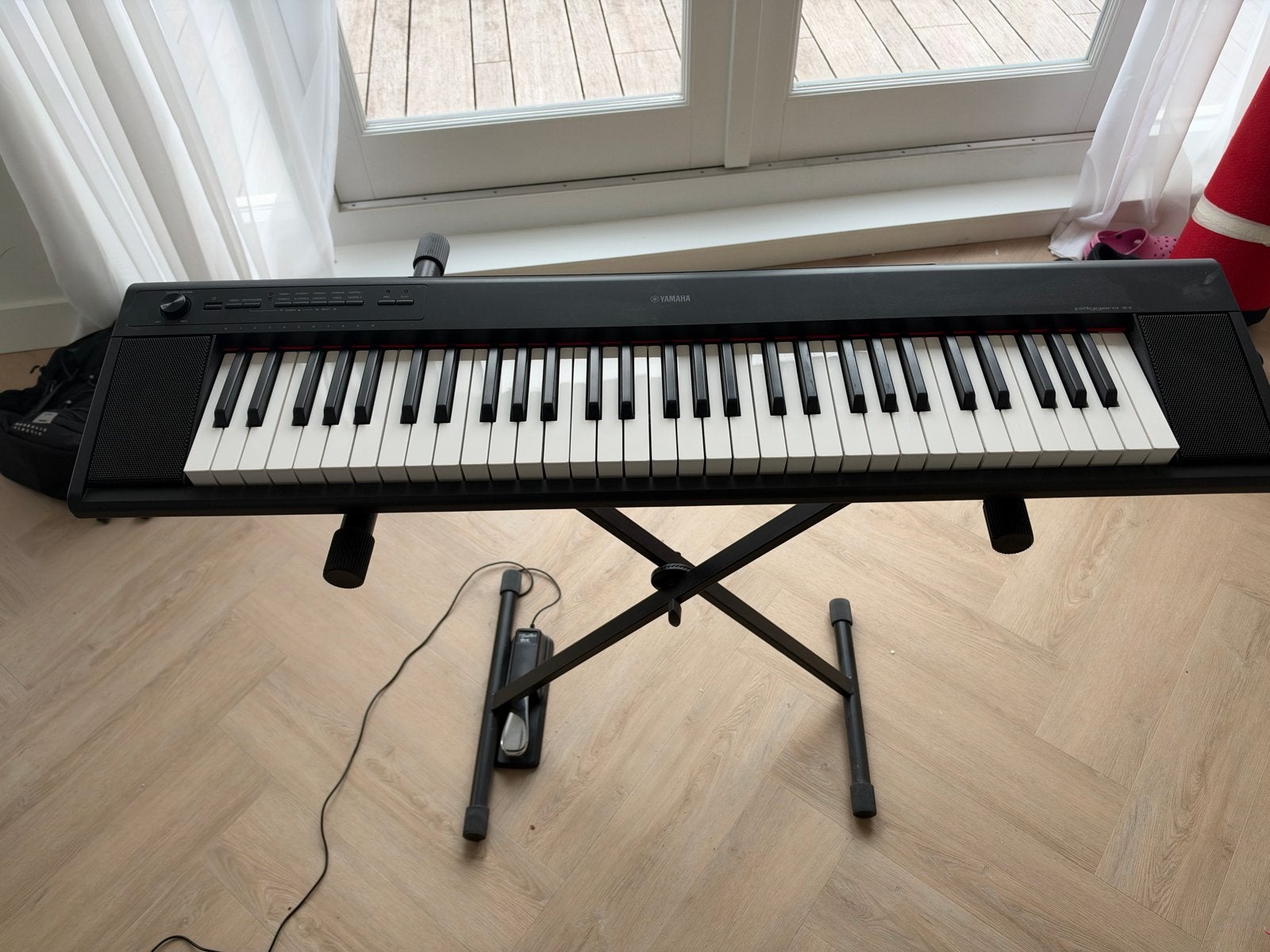 Yamaha Piaggero NP-12 Digitaal Piano met standaard, Ophalen, Yamaha, Aanslaggevoelig, 61 toetsen