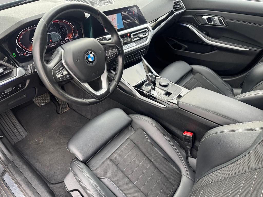 BMW 3 Serie Touring 320i Executive Edition Aut- Dealeronderh, Automaat, 1998 cc, Achterwielaandrijving, Gebruikt