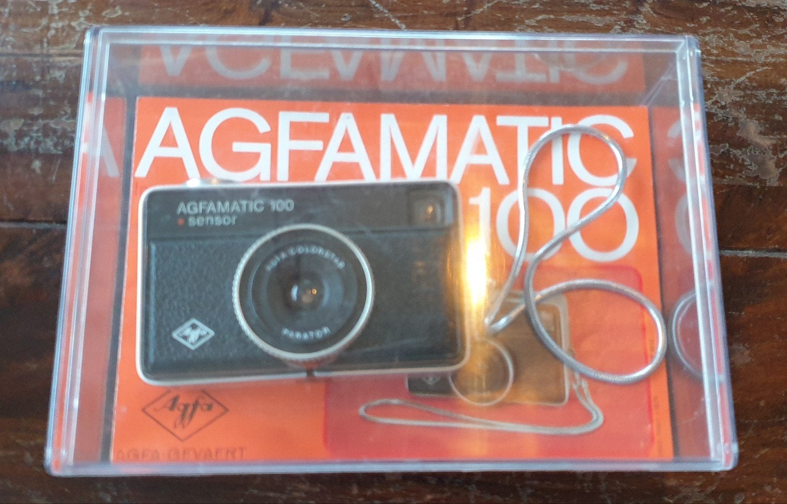 Agfamatic 100 sensor camera, Verzenden