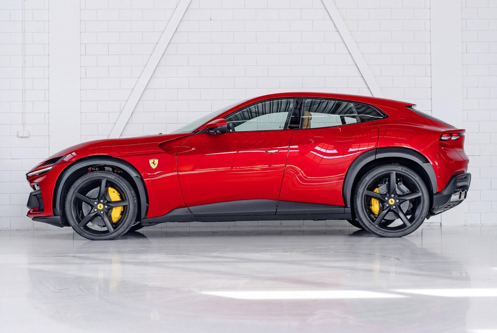 Ferrari Purosangue 6.5 V12 |* exclusief BPM l MY27 l Rosso F, Auto's, Automaat, 2033 kg, Gebruikt, Overige kleuren