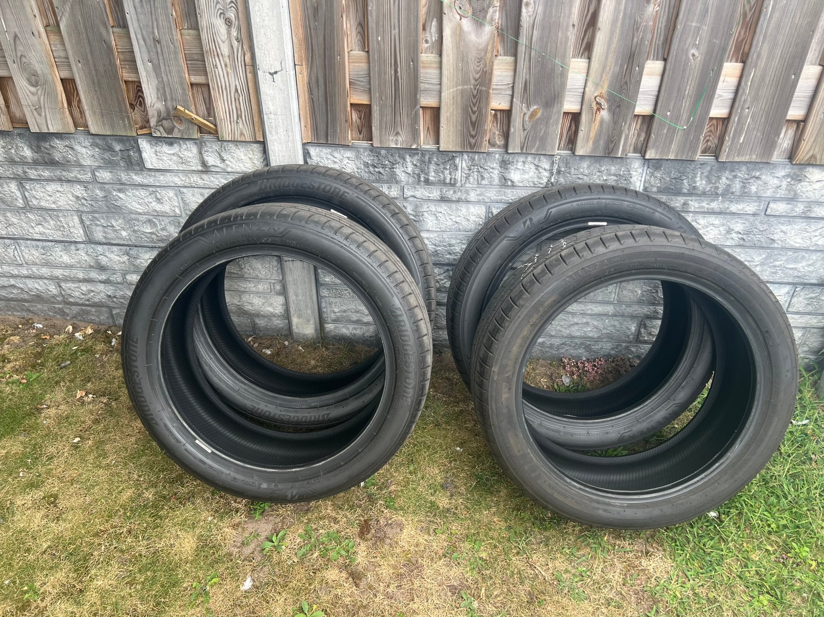 Bridgestone 4stuk zomerbanden zo goed als nieuw 235/45/20, Auto-onderdelen, Banden en Velgen, Ophalen, Nieuw, 235 mm, Band(en)