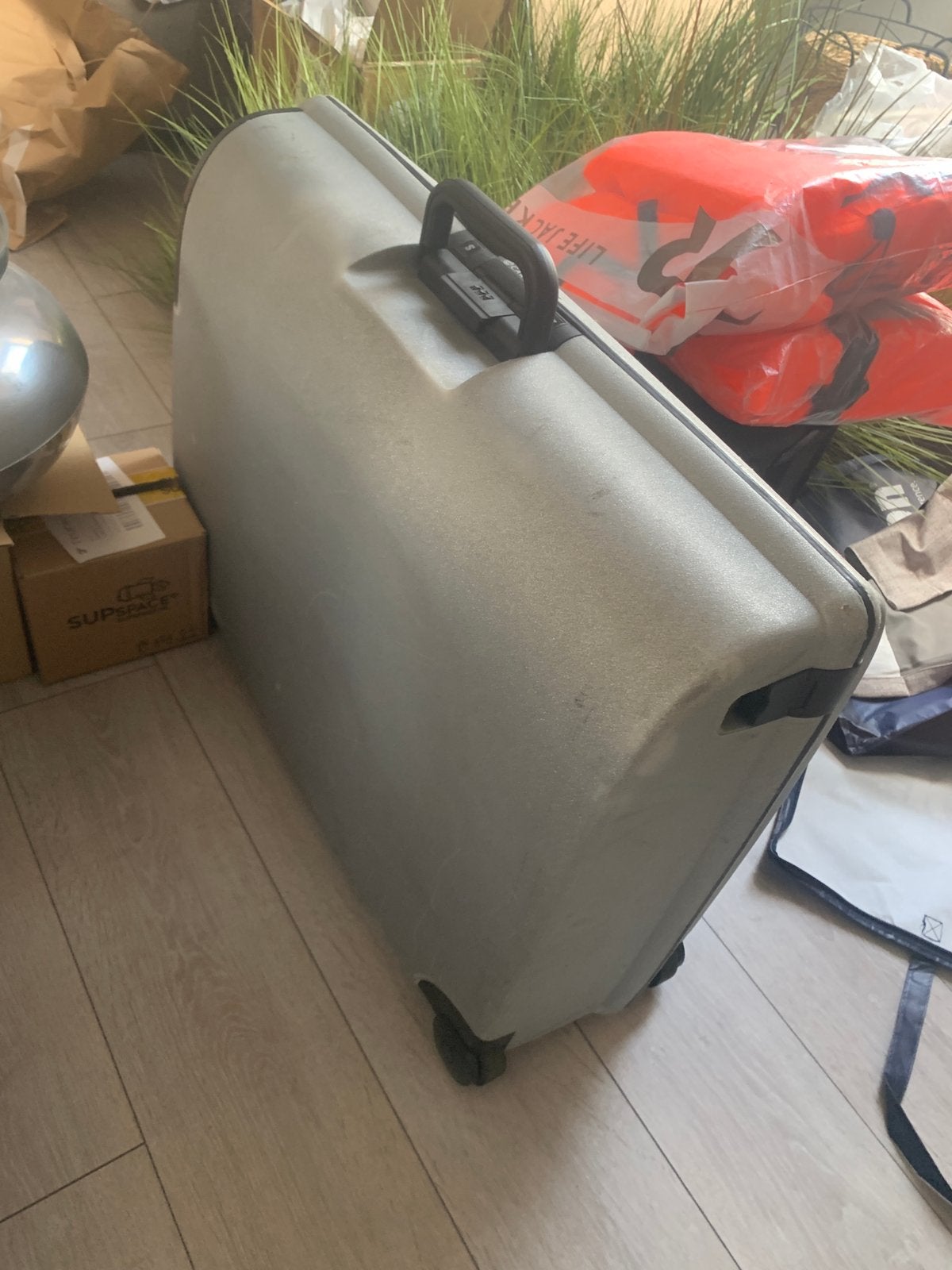 Hardcase koffer zilvergrijs, Ophalen, Zo goed als nieuw, Hard kunststof