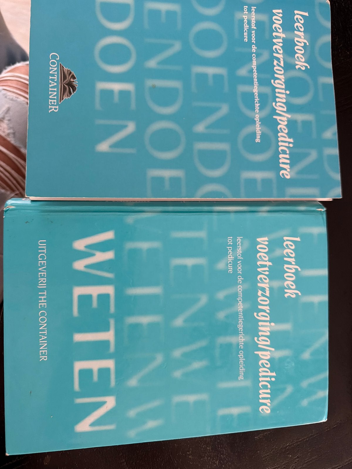 Leerboek Voetverzorging/Pedicure - Deel Doen en Weten, Ophalen of Verzenden, Gelezen, MBO