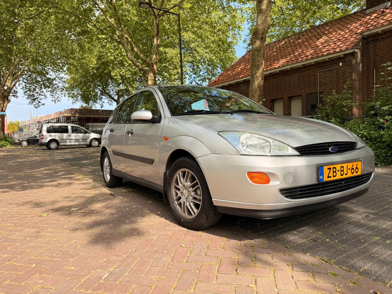 Ford Focus 1.6 | APK 02-2027 | 176.000 km, 1596 cc, 1052 kg, 4 cilinders, 100 pk
