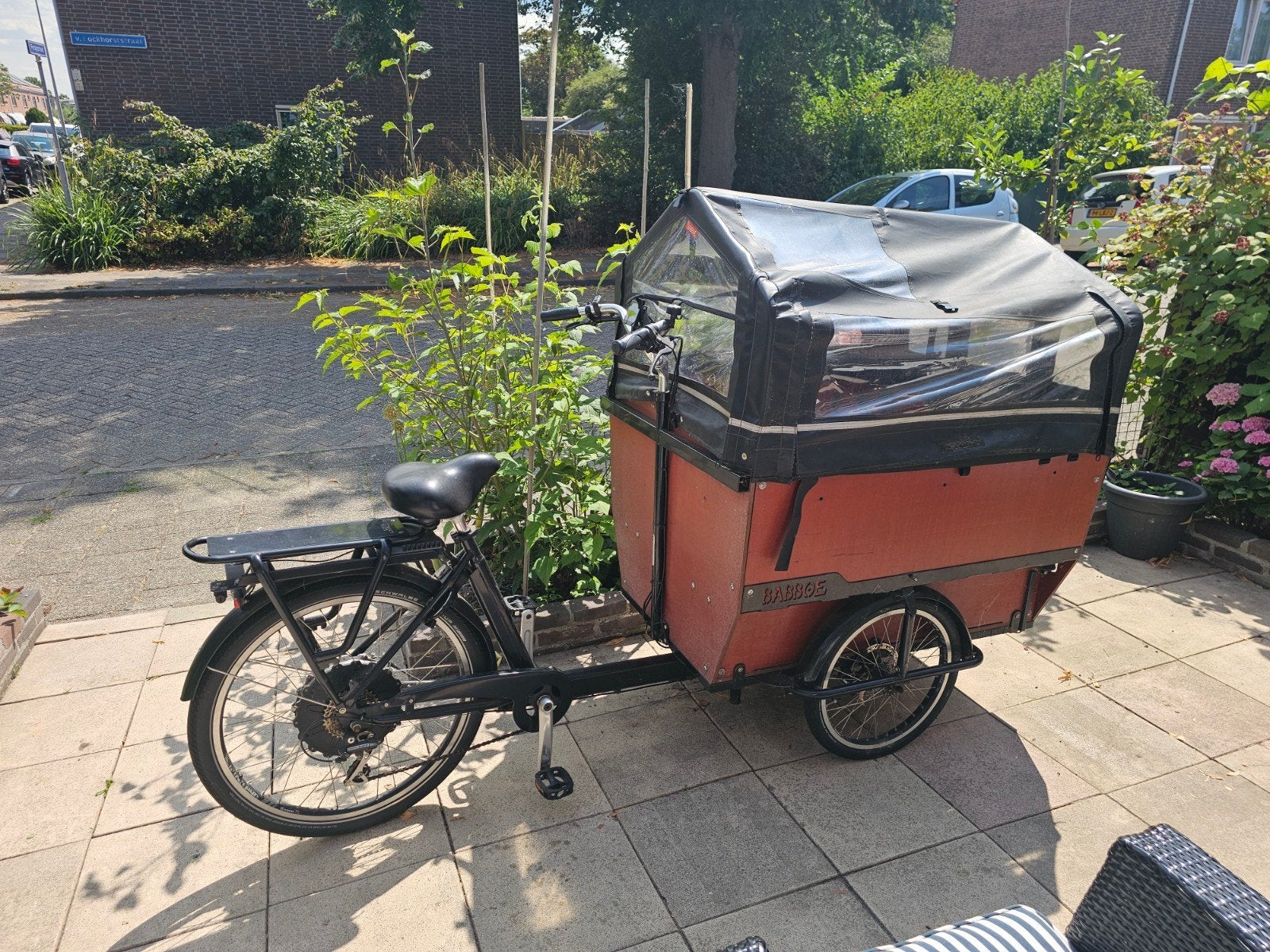 Bakfiets Babboe Max-E met huif en elektrische ondersteuning, 4 kinderen of meer, Gebruikt, Huif, Schijfrem