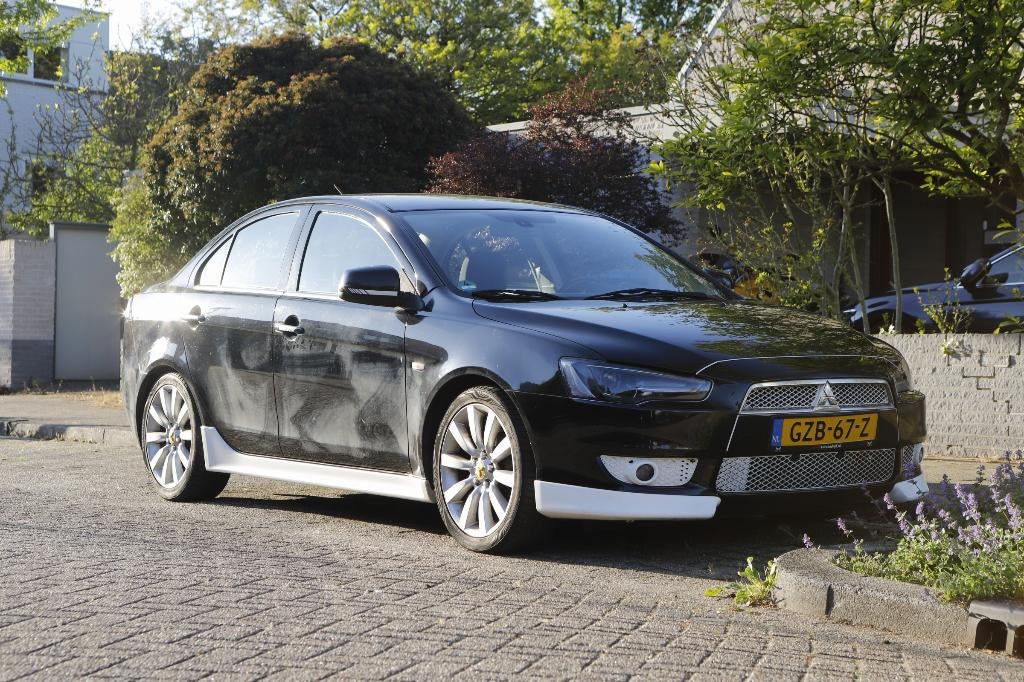 Mitsubishi Lancer 1.8 Mivec Sports Sedan 2008 Zwart, Zwart, Handgeschakeld, Particulier, 550 kg