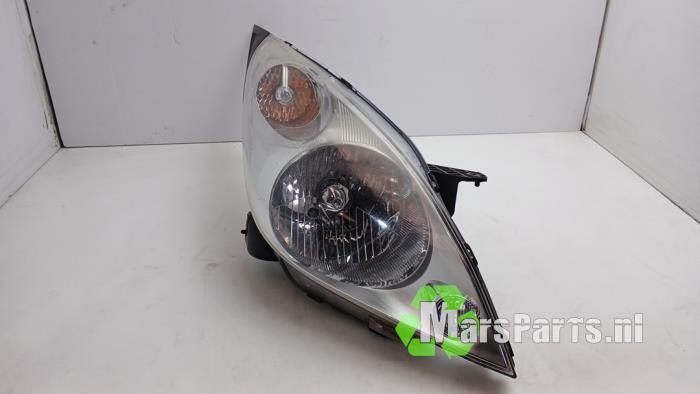 Koplamp rechts van een Chevrolet Spark