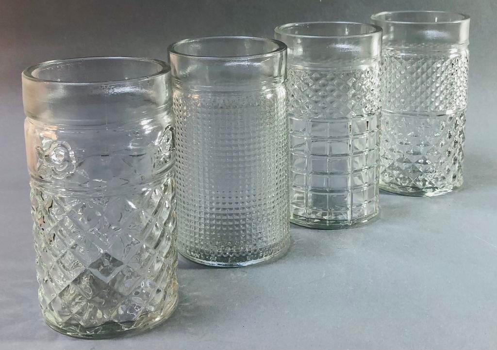 Vier vintage drinkglazen, geperst glas, jaren ‘70, Verzamelen, Ophalen of Verzenden, Zo goed als nieuw, Overige typen