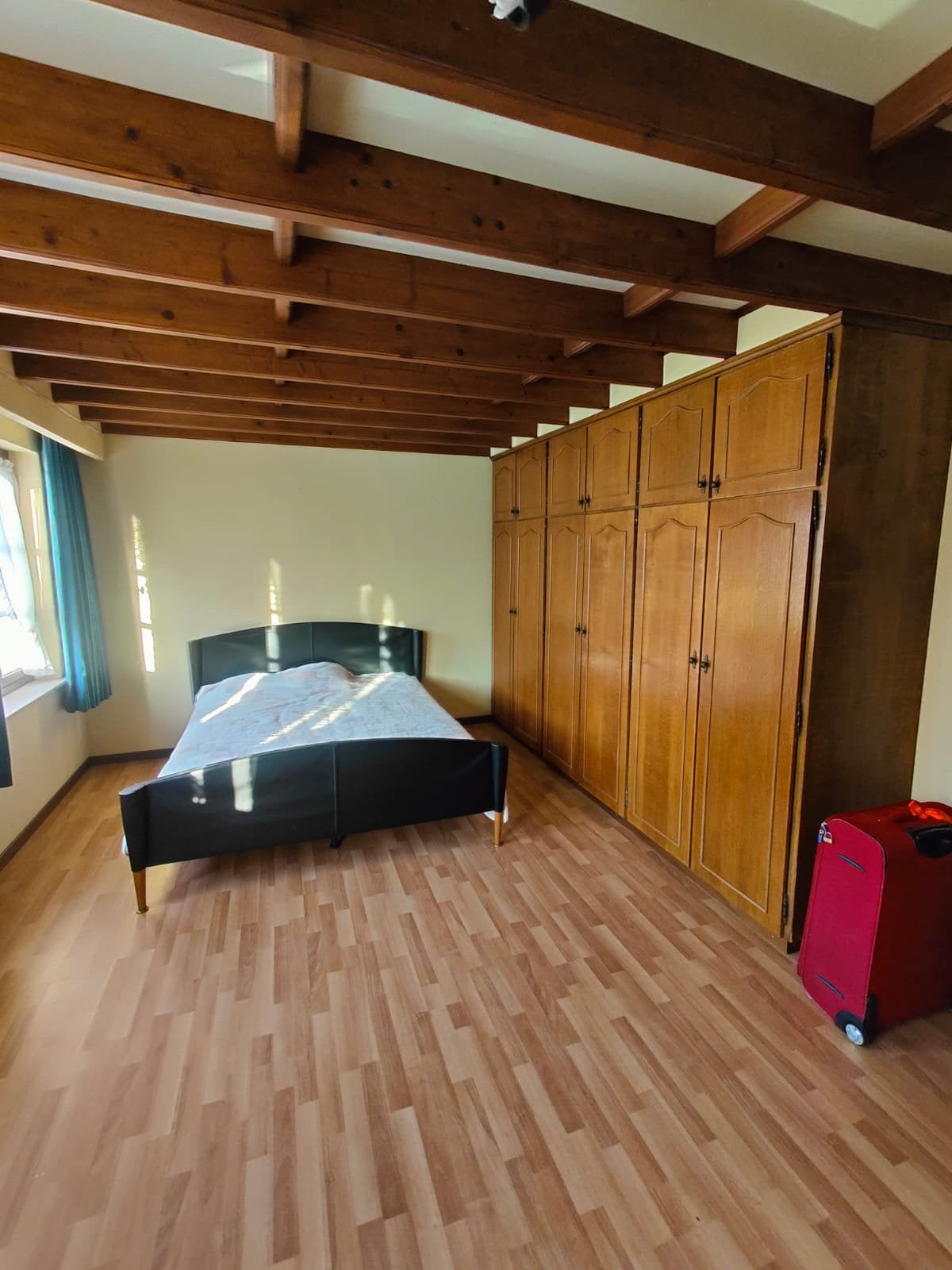 160x200 bed met matras, Huizen en Kamers