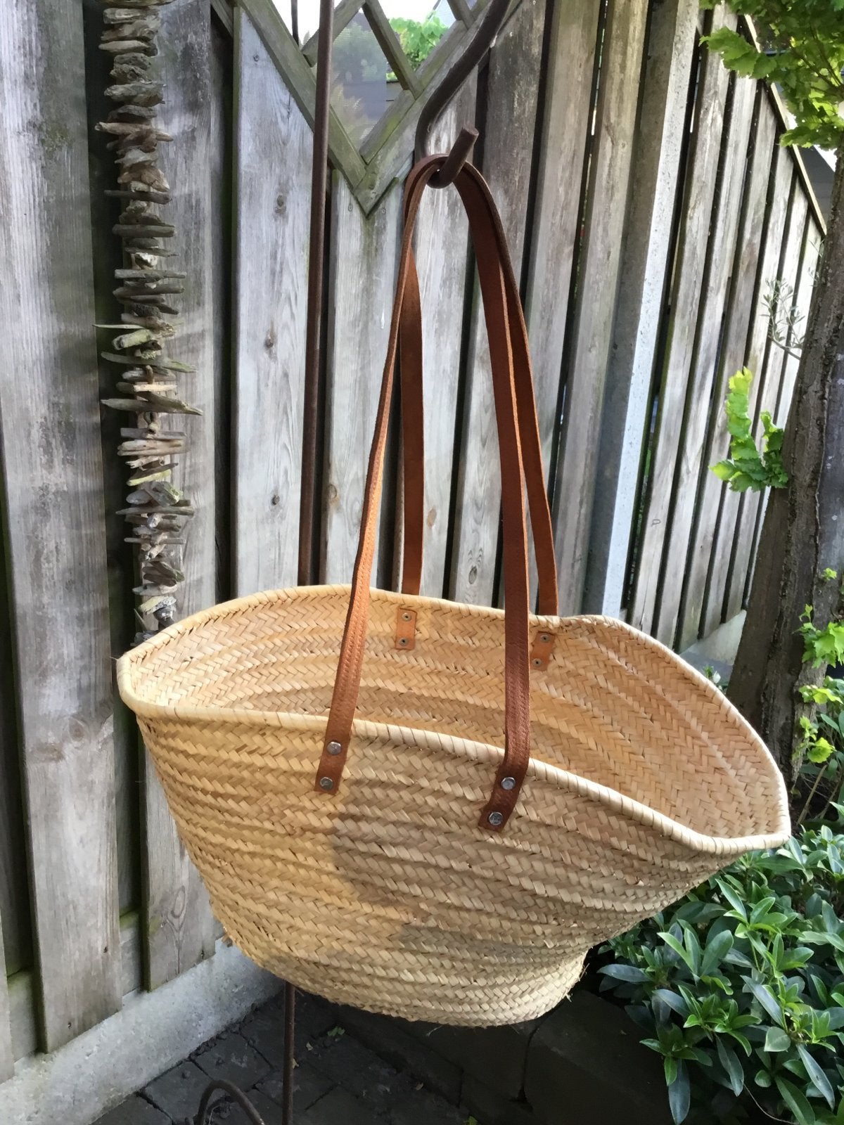 Ruime Ibiza stijl strandtas van gevlochten materiaal, Ophalen of Verzenden, Zo goed als nieuw, Beige, Shopper