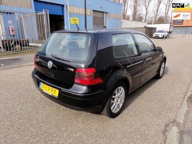 Volkswagen Golf 2.3 V5Automaat Leer NAP Airco Apk 29/06/2027, Gebruikt, Zwart, Bedrijf, 650 kg