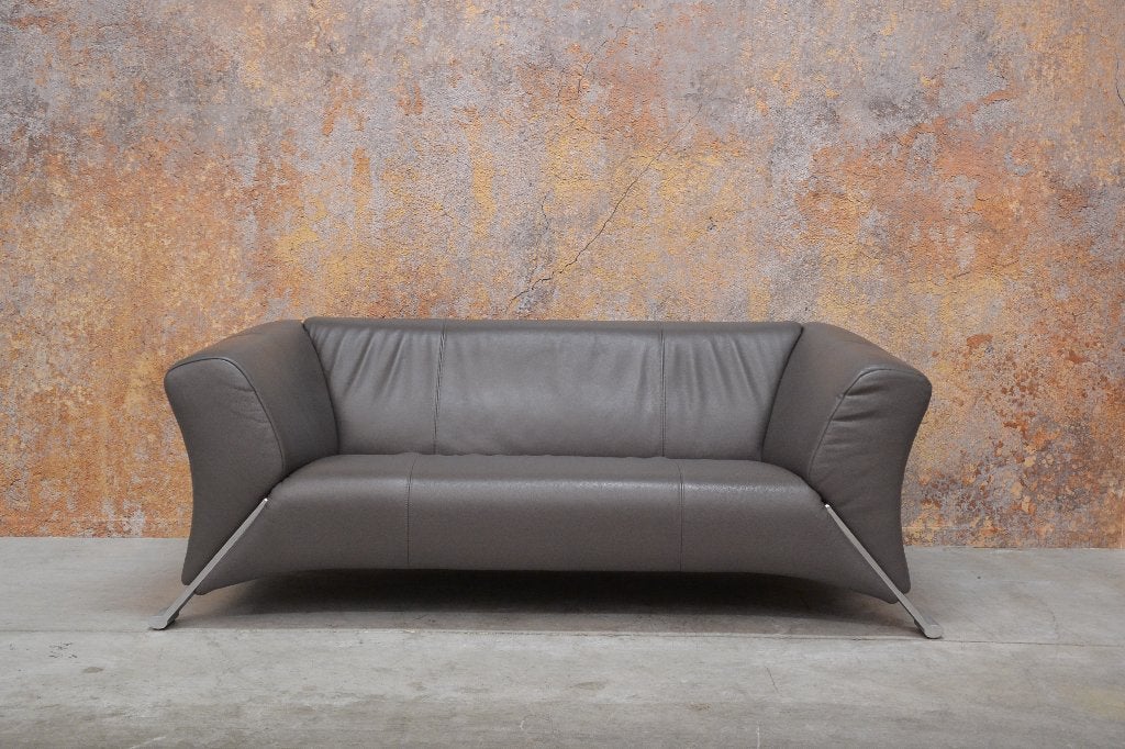 IZGS bruine leren 322 Rolf Benz design bank, Huis en Inrichting, Driepersoons, 75 tot 100 cm, Zo goed als nieuw, Rechte bank