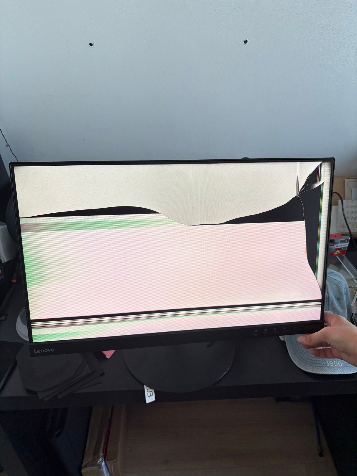 Lenovo monitor met gebroken LCD - voor onderdelen, Ophalen of Verzenden, Niet werkend