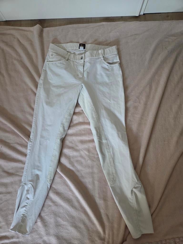 Mooie witte rijbroek/ wedstrijdbroek te koop maat 40, Ophalen of Verzenden, Zo goed als nieuw, Dressuur, Onderkleding