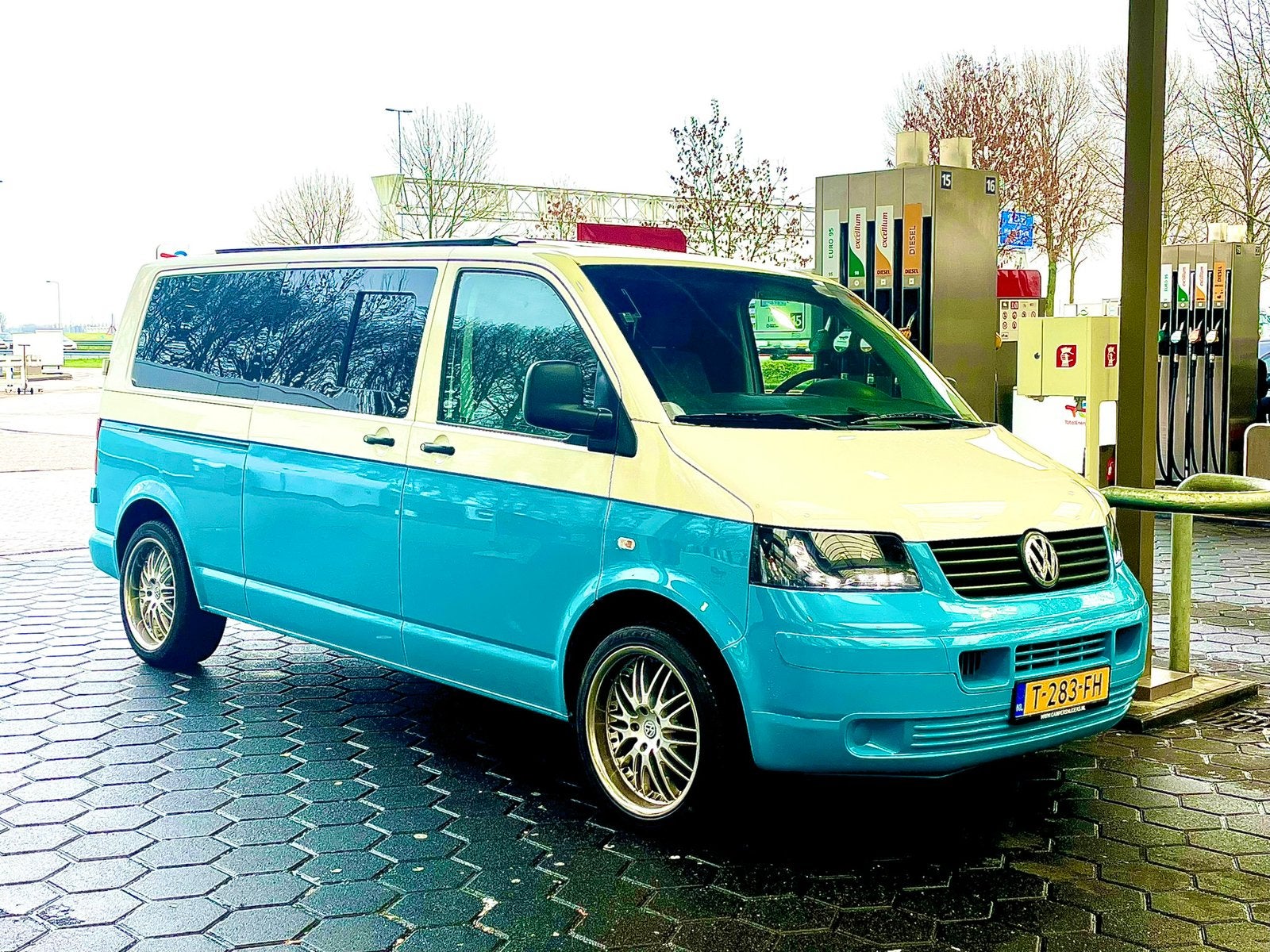 Volkswagen 2005 Wit, Auto's, Euro 5, Achterwielaandrijving, Origineel Nederlands, Overige kleuren