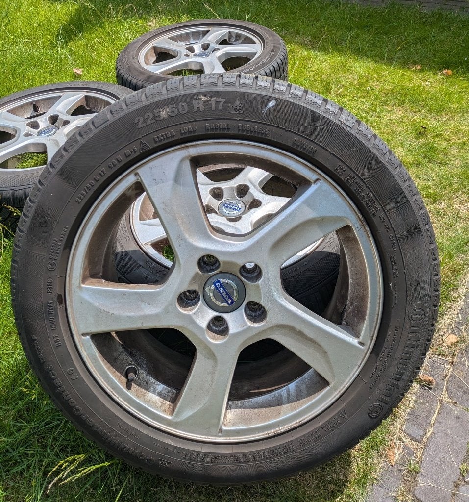 Volvo 17" Velgen + Continental Winterbanden 225/50 R17, Ophalen, Gebruikt