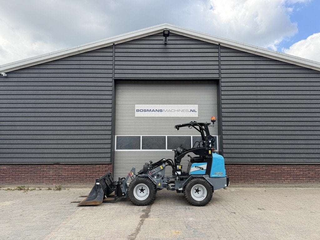 Giant G1500 L X-tra minishovel DEMO 2026 €520 LEASE, Zakelijke goederen, Tobroco, Info@tobroco.nl, Sprendlingenstraat 57
5061 KM  Oisterwijk, NL