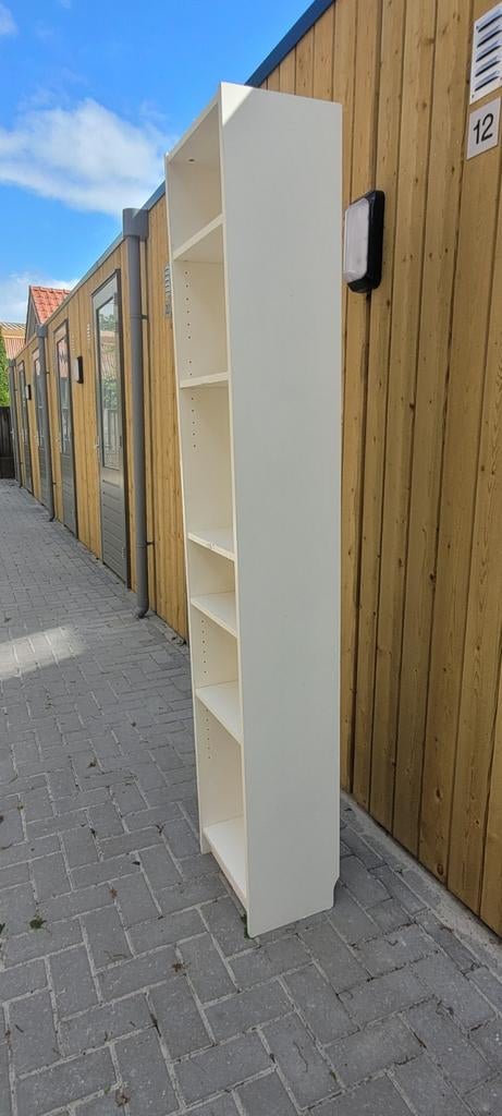 Ikea Billy boekenkast - 42cm breed, 2 meter hoog, Met plank(en), Minder dan 50 cm, Gebruikt, 200 cm of meer
