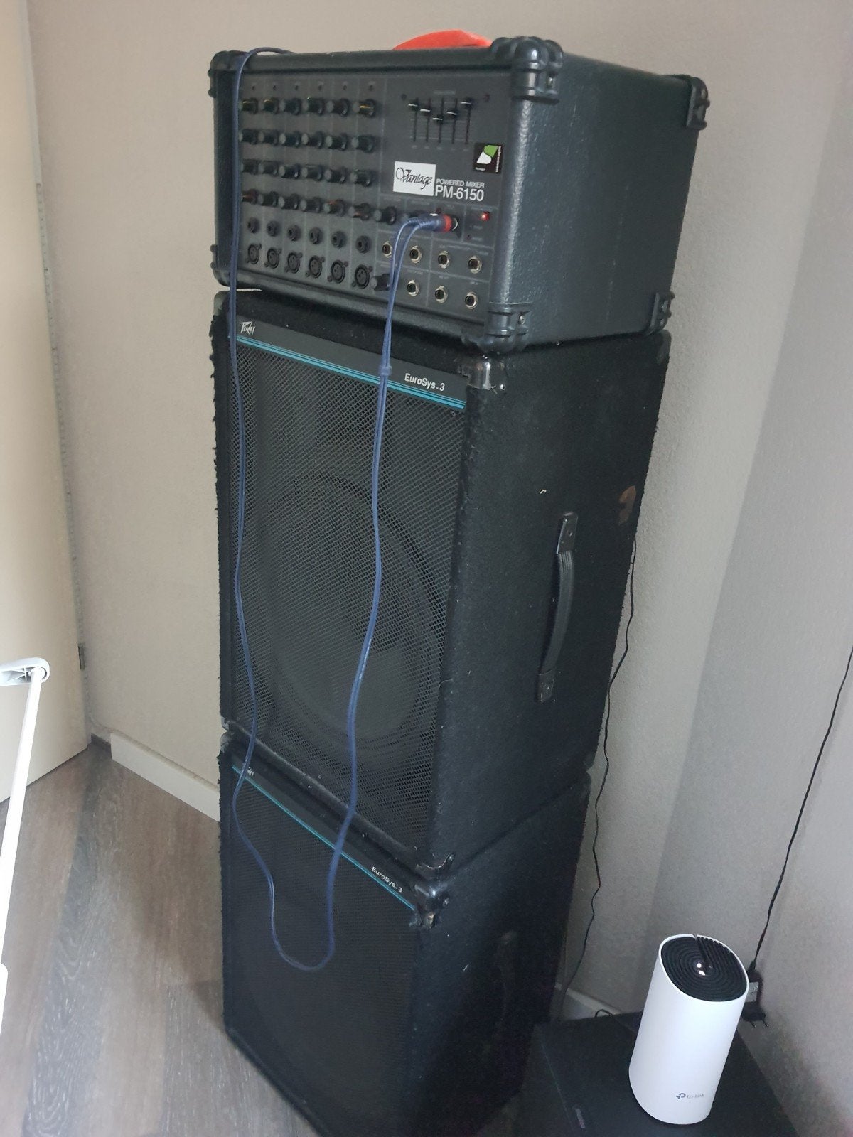 Vantage PM-6150 Powered Mixer met Peavey EuroSys 3 Speakers, Ophalen, Gebruikt, 5 tot 10 kanalen, Microfooningang
