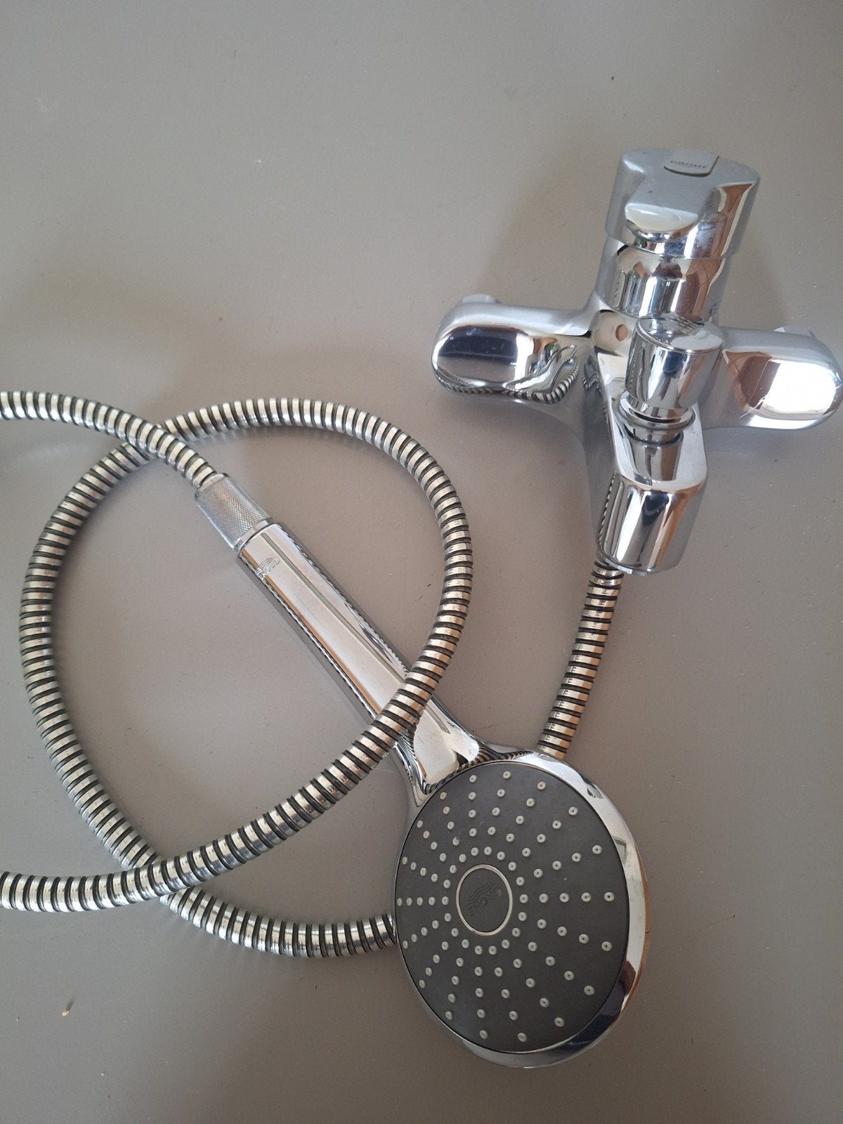Grohe badkraan met handdouche - Zo goed als nieuw, Overige merken, Ophalen of Verzenden, Zo goed als nieuw, Douche-accessoire