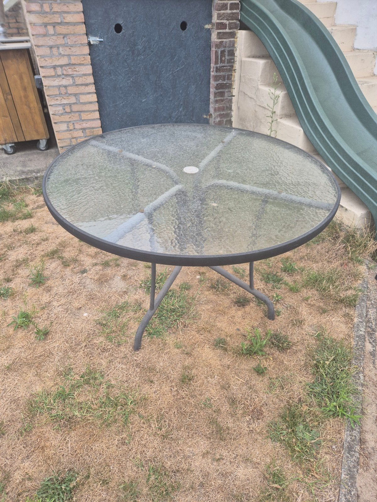 Ronde tuintafel met glazen blad, Ophalen, Gebruikt, Rond, Metaal