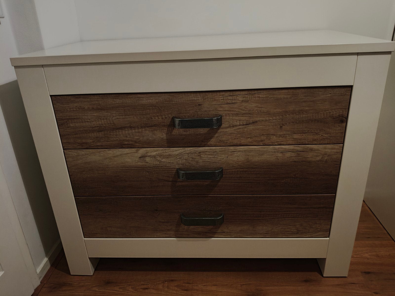Kidsmill Long Island Commode - 120x60x94 cm, Kinderen en Baby's, 50 tot 70 cm, Ophalen of Verzenden, 100 cm of meer, Zo goed als nieuw