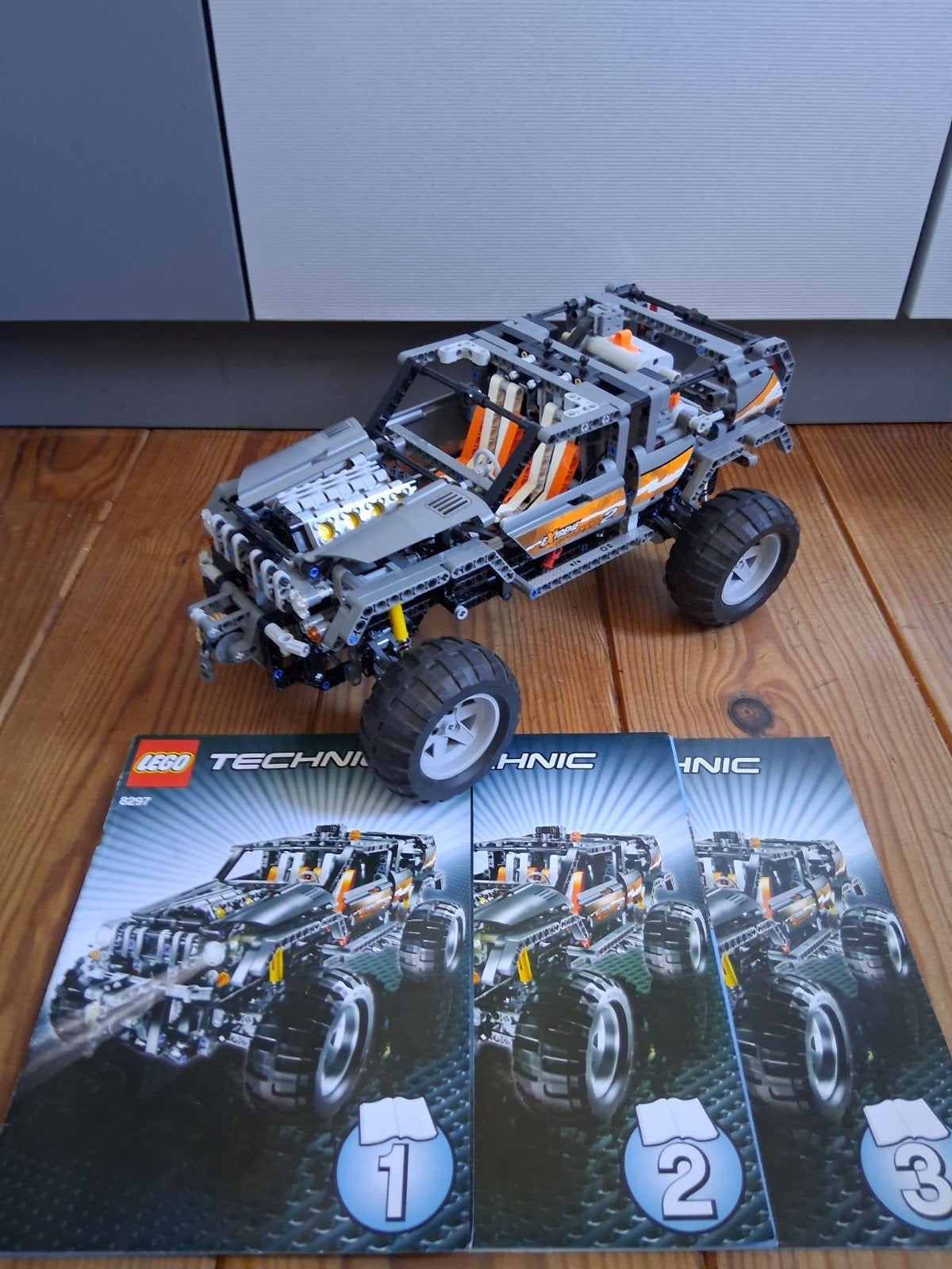 Lego technic Terreinwagen 8297 Complete set met powerfunctie, Kinderen en Baby's, Speelgoed | Duplo en Lego, Ophalen of Verzenden
