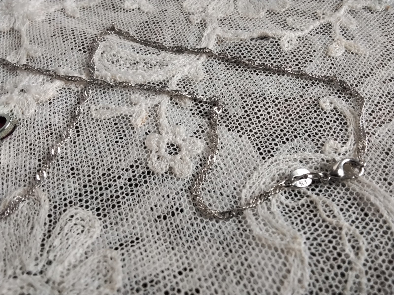 poezen allemaal gemerkt oorbellen en ketting en hanger, Ophalen of Verzenden, Zilver, Overige materialen, Met hanger