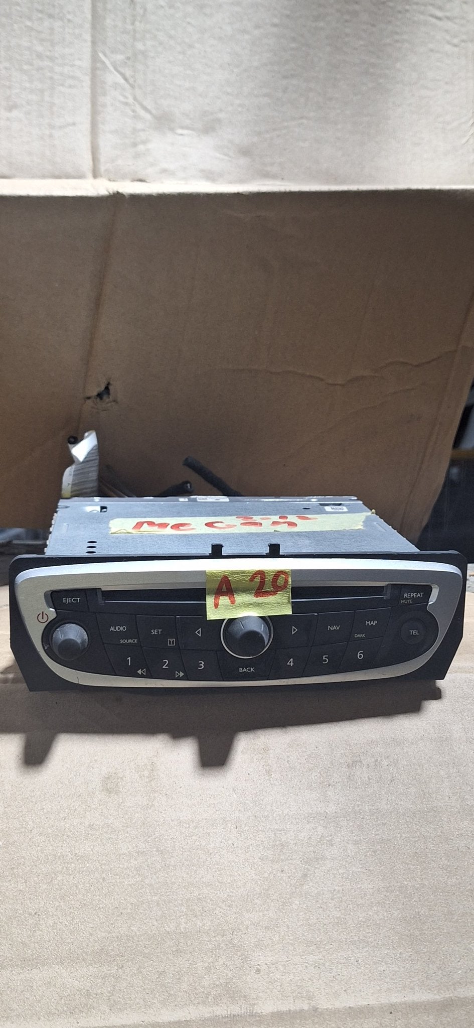 Originele Renault Mégane Autoradio CD-speler (Bouwjaar 2012), Auto diversen, Gebruikt, -, -, Ophalen of Verzenden