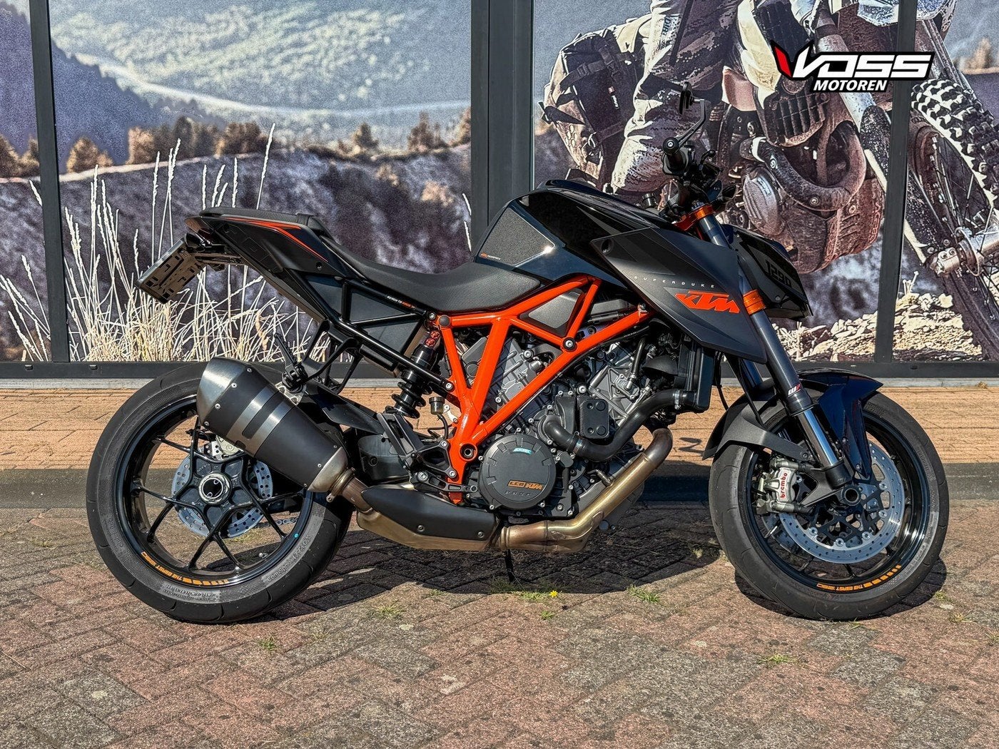 KTM 1290 SUPERDUKE R (bj 2014), Motoren, Bedrijf, Meer dan 35 kW, KTM SPORTMOTORCYCLE NEDERLAND, Achterbroek 11 - unit 8
6596 MP  Milsbeek, NL