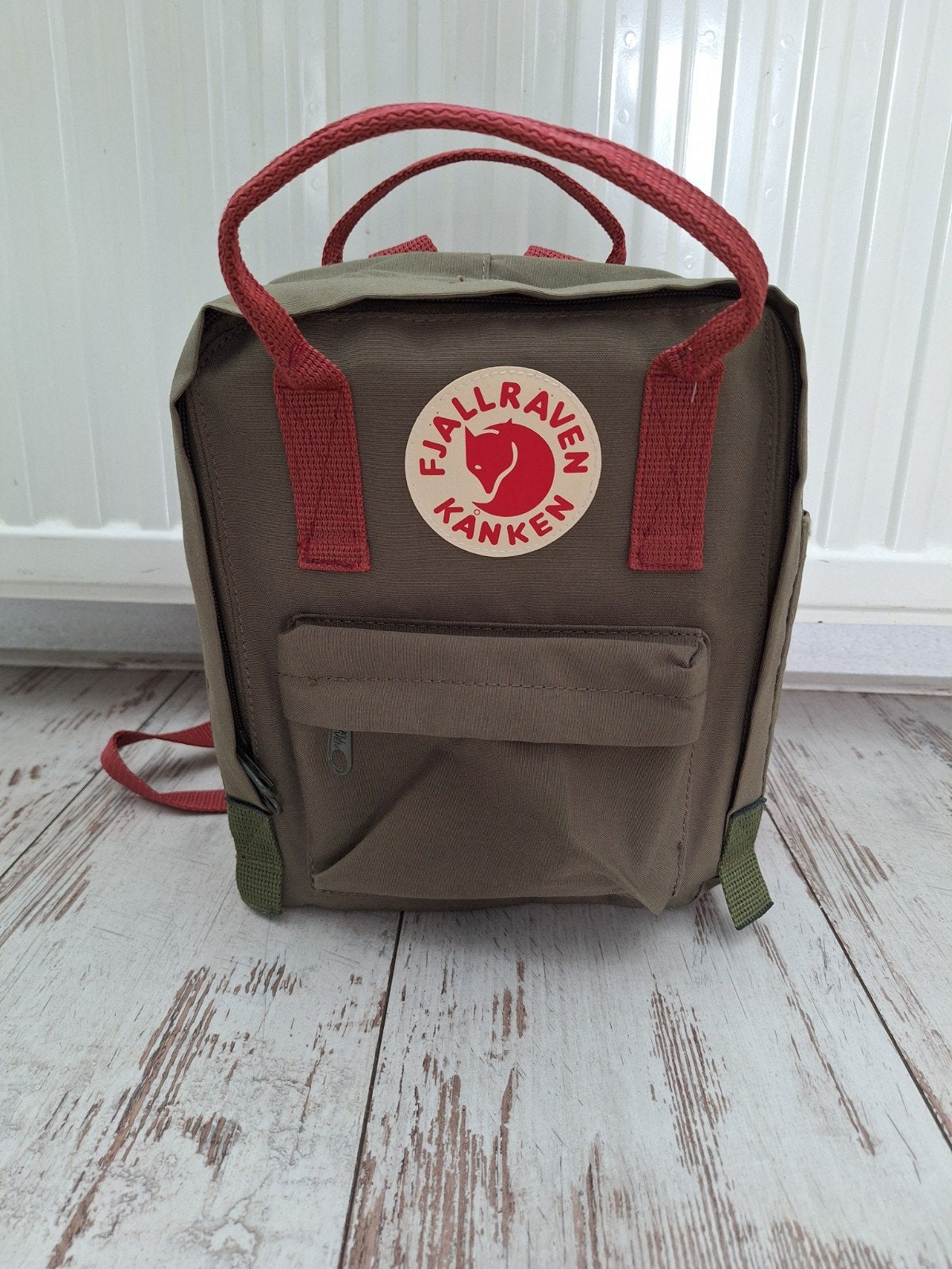 Nieuw Fjällräven Kånken rugtas / rugzak, mini
Kleur:, Ophalen of Verzenden, Nieuw, Overige merken, Minder dan 30 cm