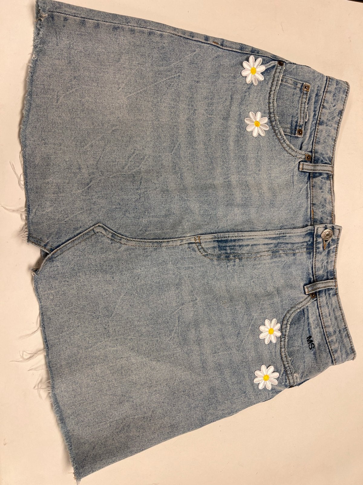 Zara spijkerrok met madeliefjes - Maat XL, Kleding | Dames, Rokken, Blauw, Maat 42/44 (L), Ophalen of Verzenden, Gedragen