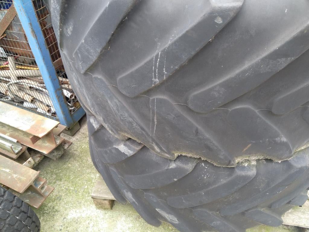 Michelin 540/65 r28, Zakelijke goederen, Agrarisch | Onderdelen | Banden, Velgen en Assen, Ophalen