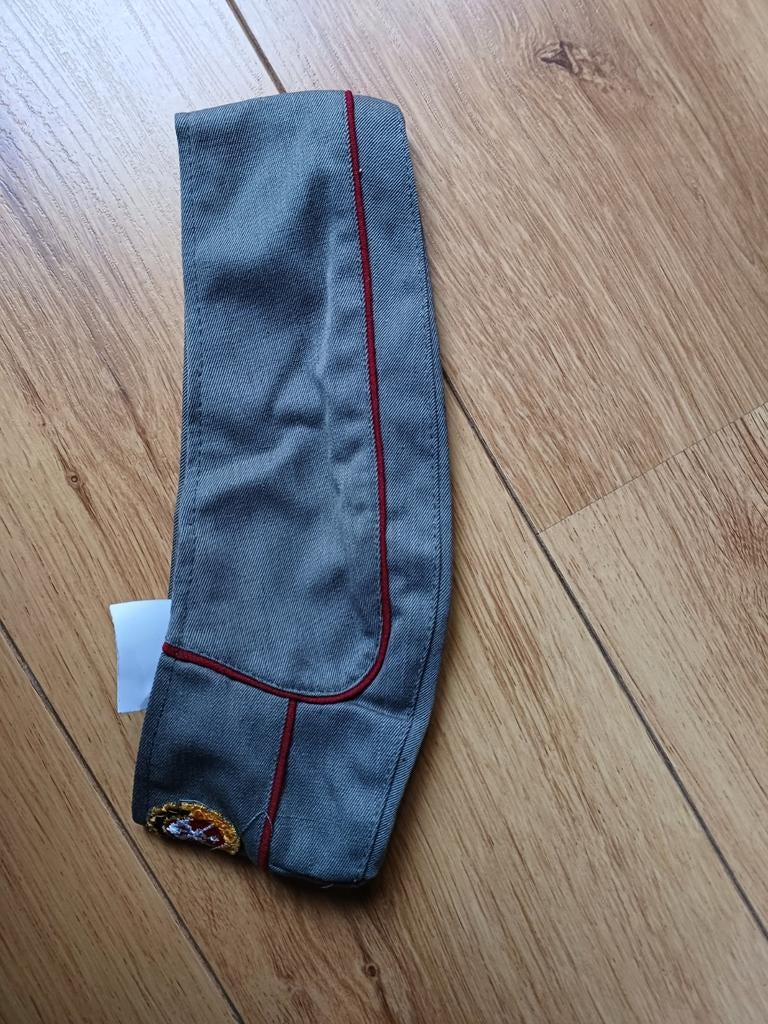 Schuitje van de DDR polizei, Ophalen of Verzenden, Landmacht, Duitsland, Kleding of Schoenen