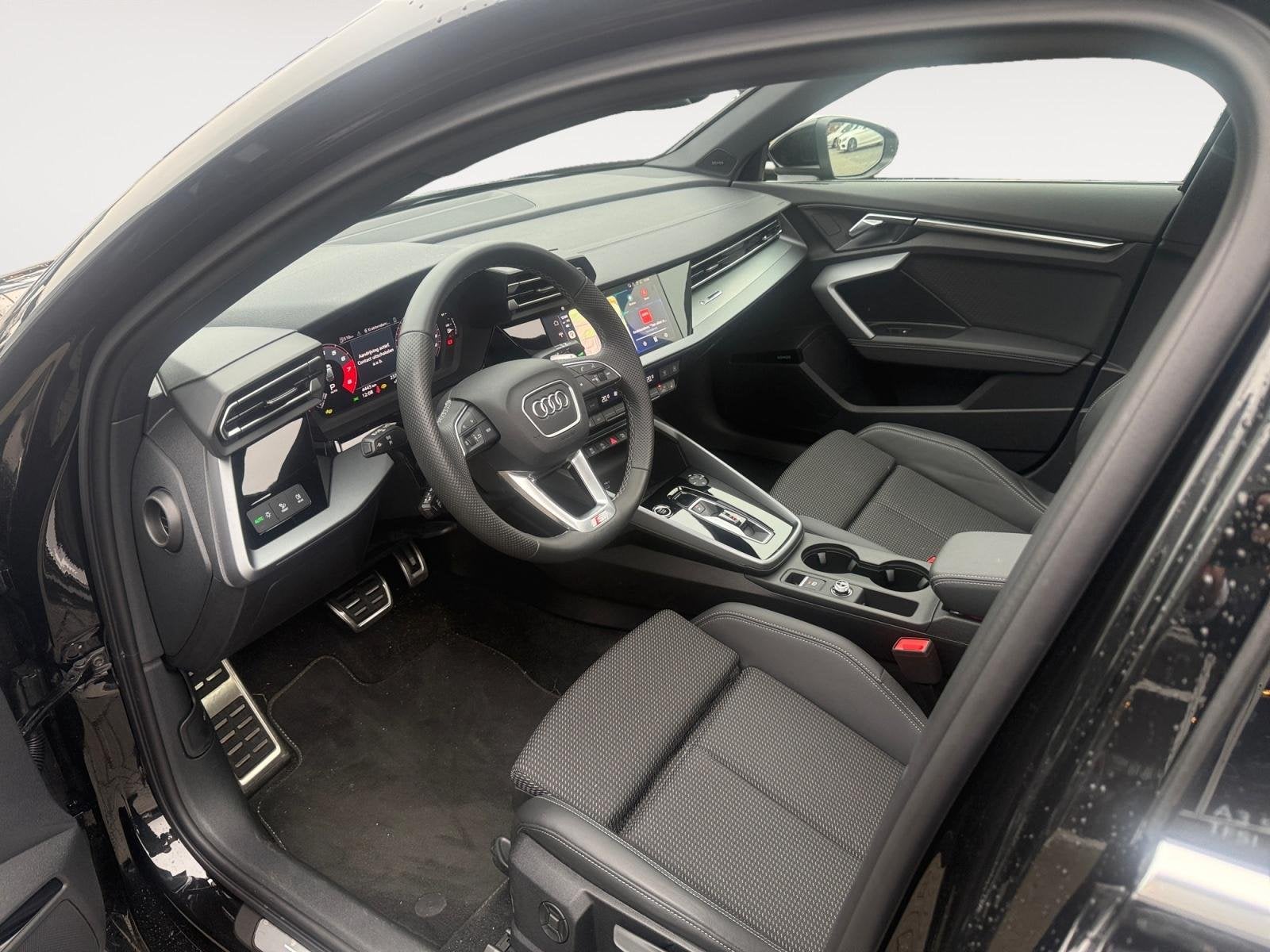 Audi A3 Sportback 35 TFSI S edition | 3X S Line | Schuif-Kan, Auto's, Audi, 12 maanden, 1300 kg, 4 cilinders, Leder en Stof